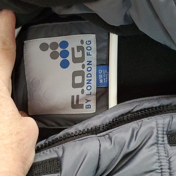 F.O.G. by London Fog, gray coat, size medium (10-12) - Picture 2 of 12